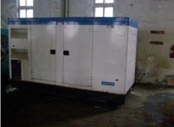 开封康明斯150kw大型柴油二手发电机组 开封康明斯150kw大型柴油二手发电机组